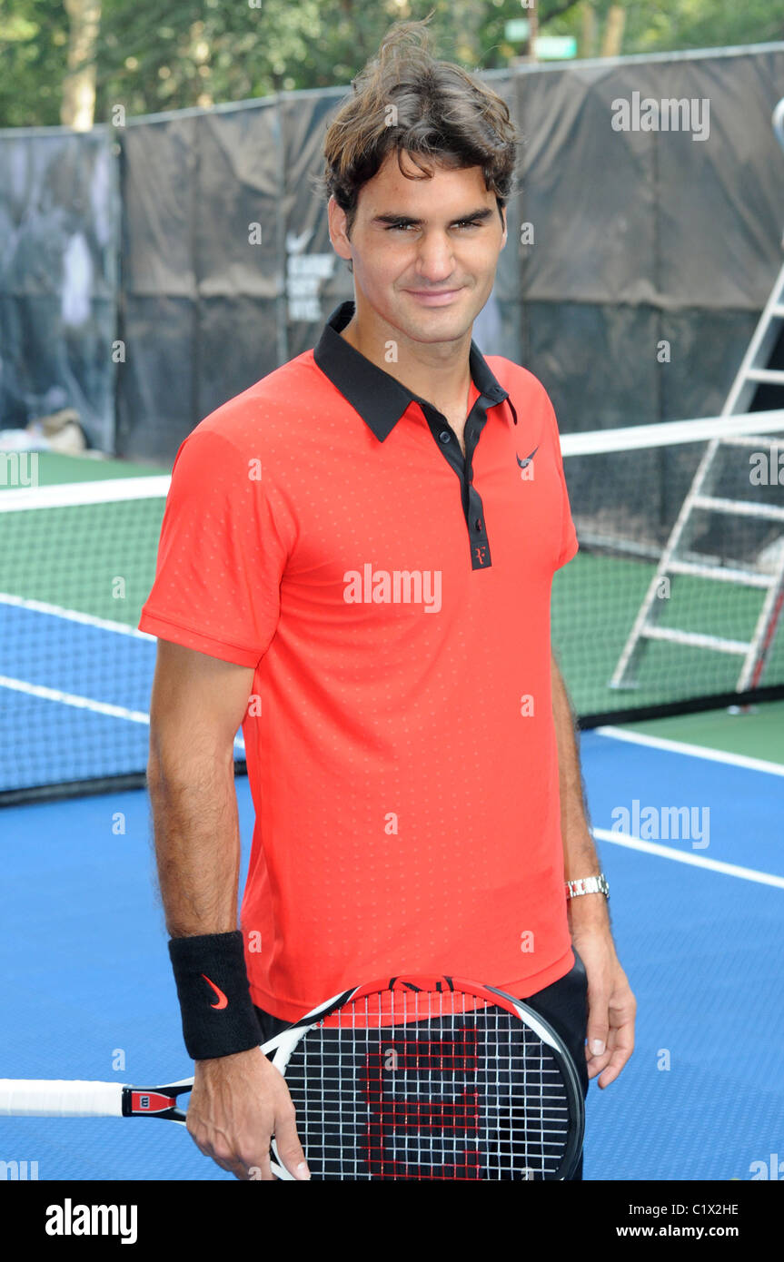Roger Federer The Nike Game, Set, NYC tennis event ahead of the US Open New  York City, USA - 26.08.09 Stock Photo - Alamy