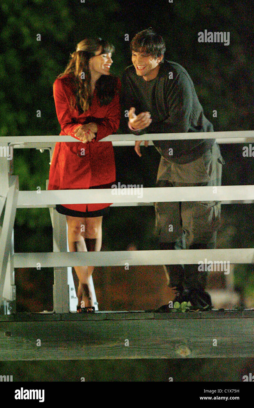 Ashton Kutcher and Jennifer Garner on the set of their new film
