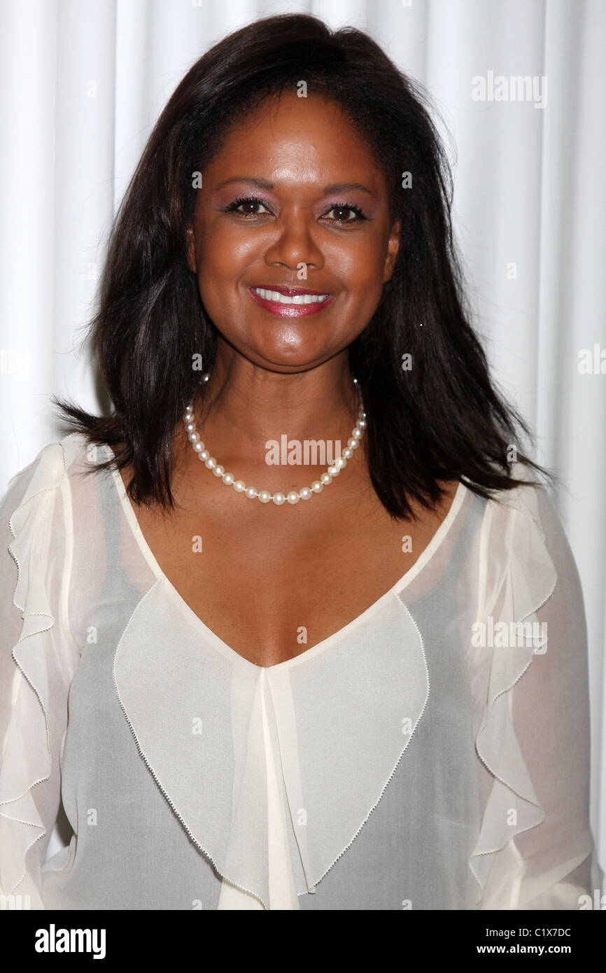 Tonya Lee Williams The Young & the Restless Fan Club Dinner held at the  Sheraton Universal Hotel Los Angeles, California Stock Photo - Alamy