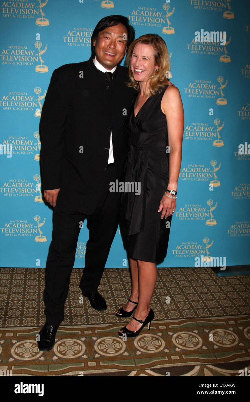 Ming tsai hi-res stock photography and images - Alamy