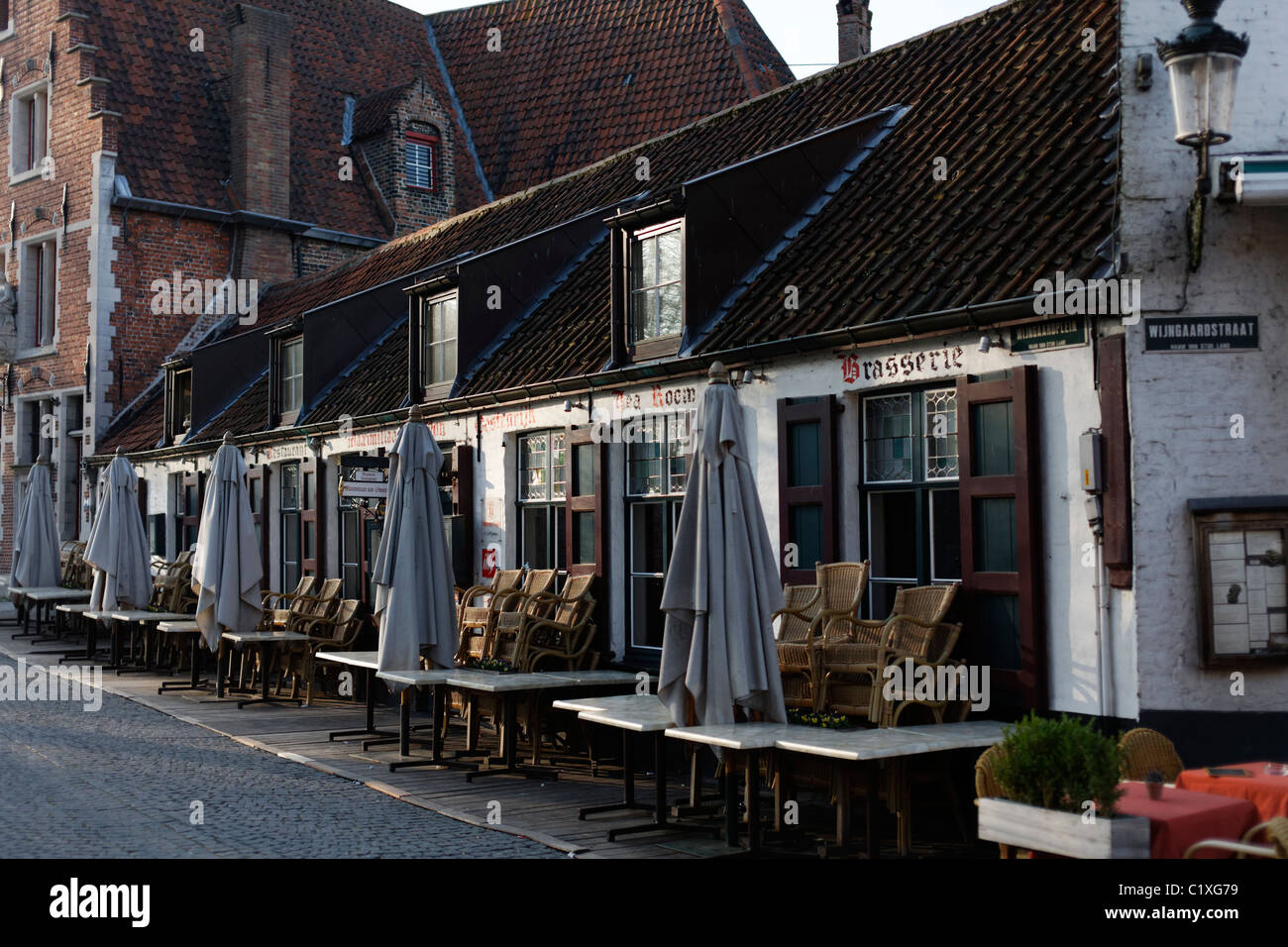 Tea room brasserie bruges hires stock photography and images Alamy