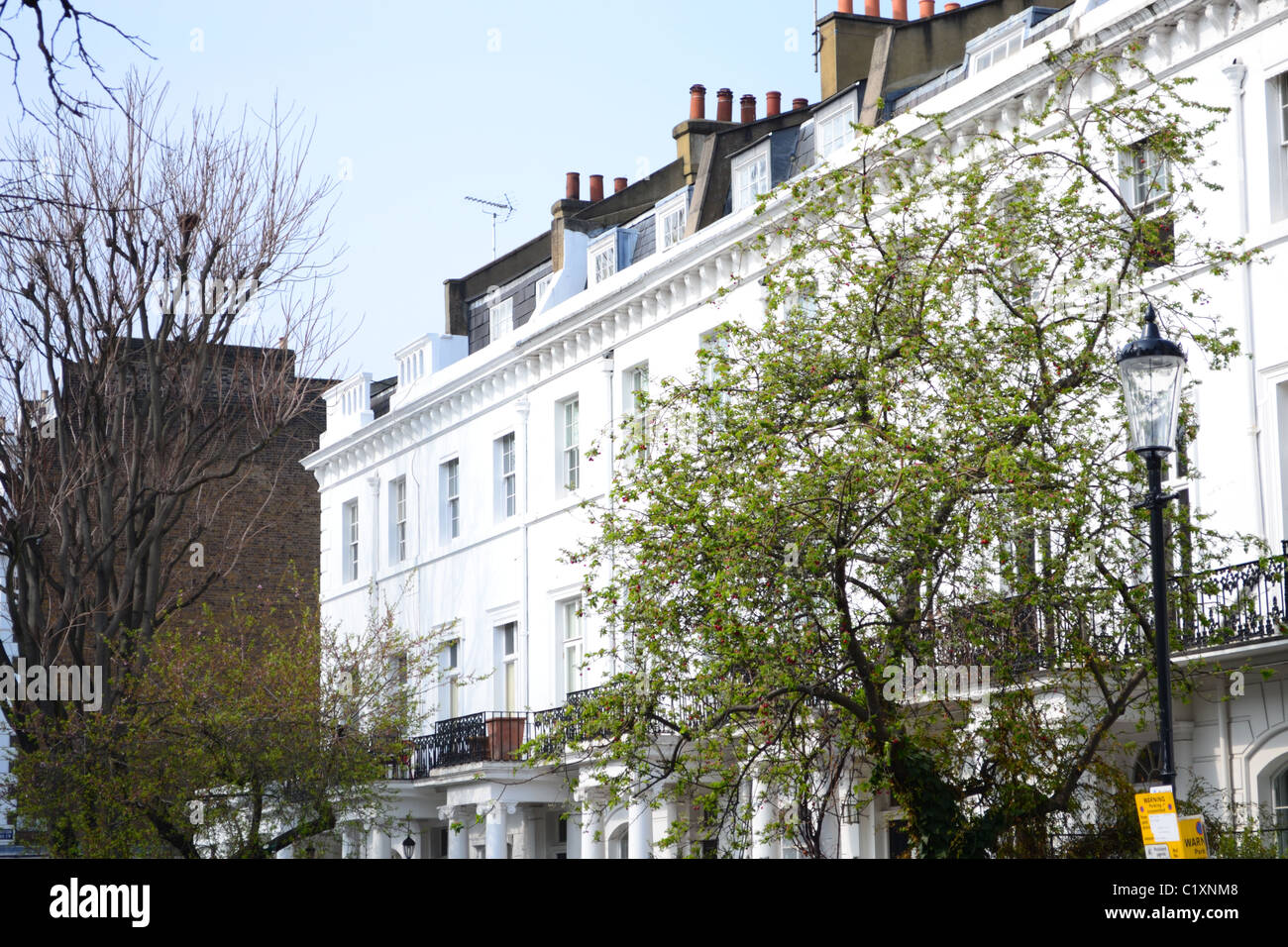 Stucco terrace hi-res stock photography and images - Alamy