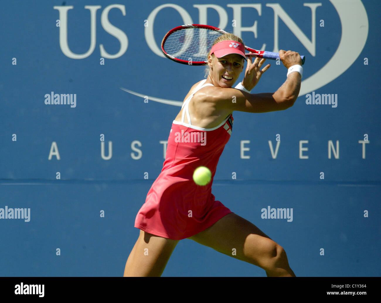 Elena Dementieva of Russia, is defeated by Melanie Oudin of the United States during the 5-7, 6-4, 6-3 in the second round of Stock Photo