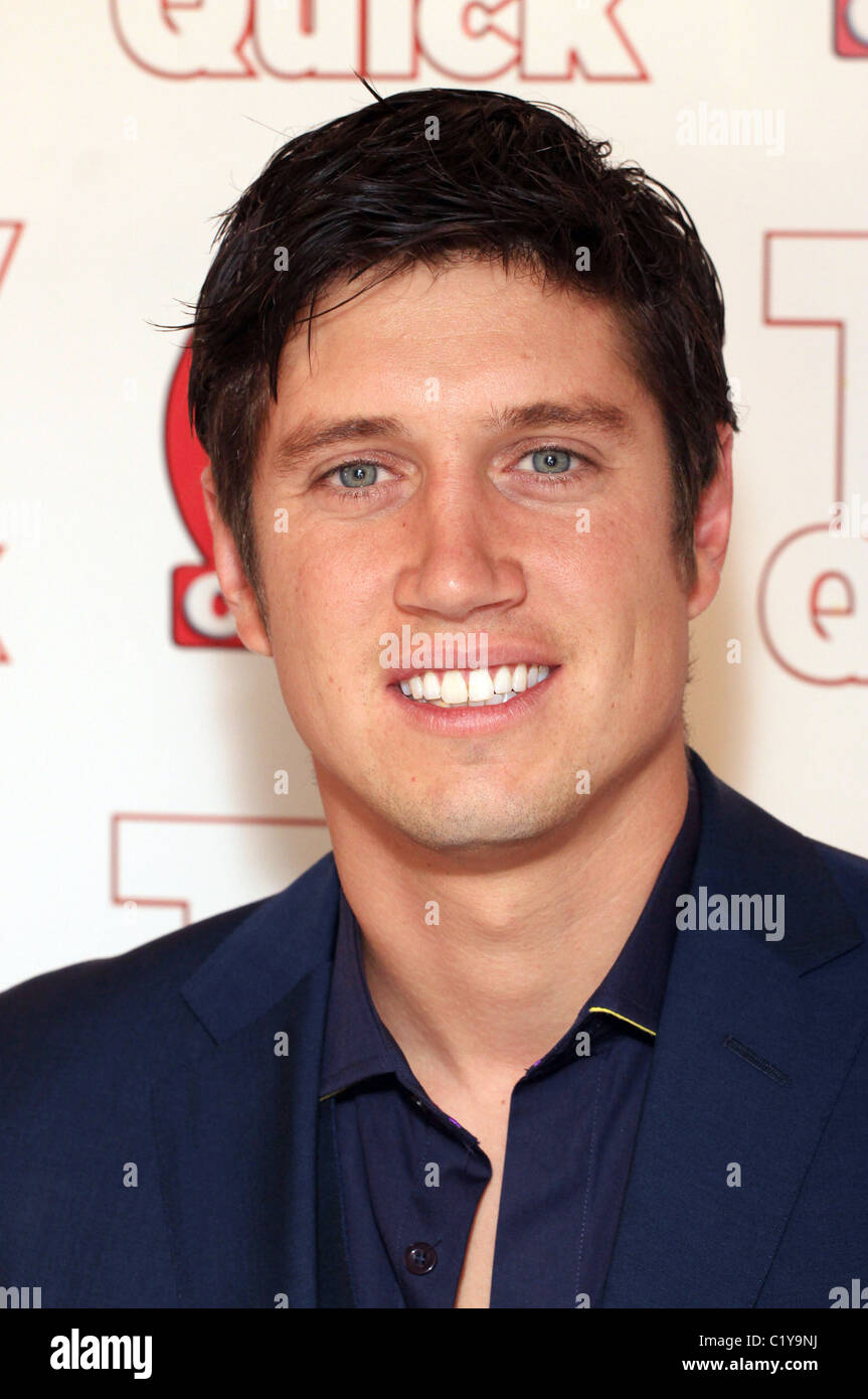 Vernon Kay TV Quick & TV Choice Awards held at the Dorchester Hotel Inside Arrivals London
