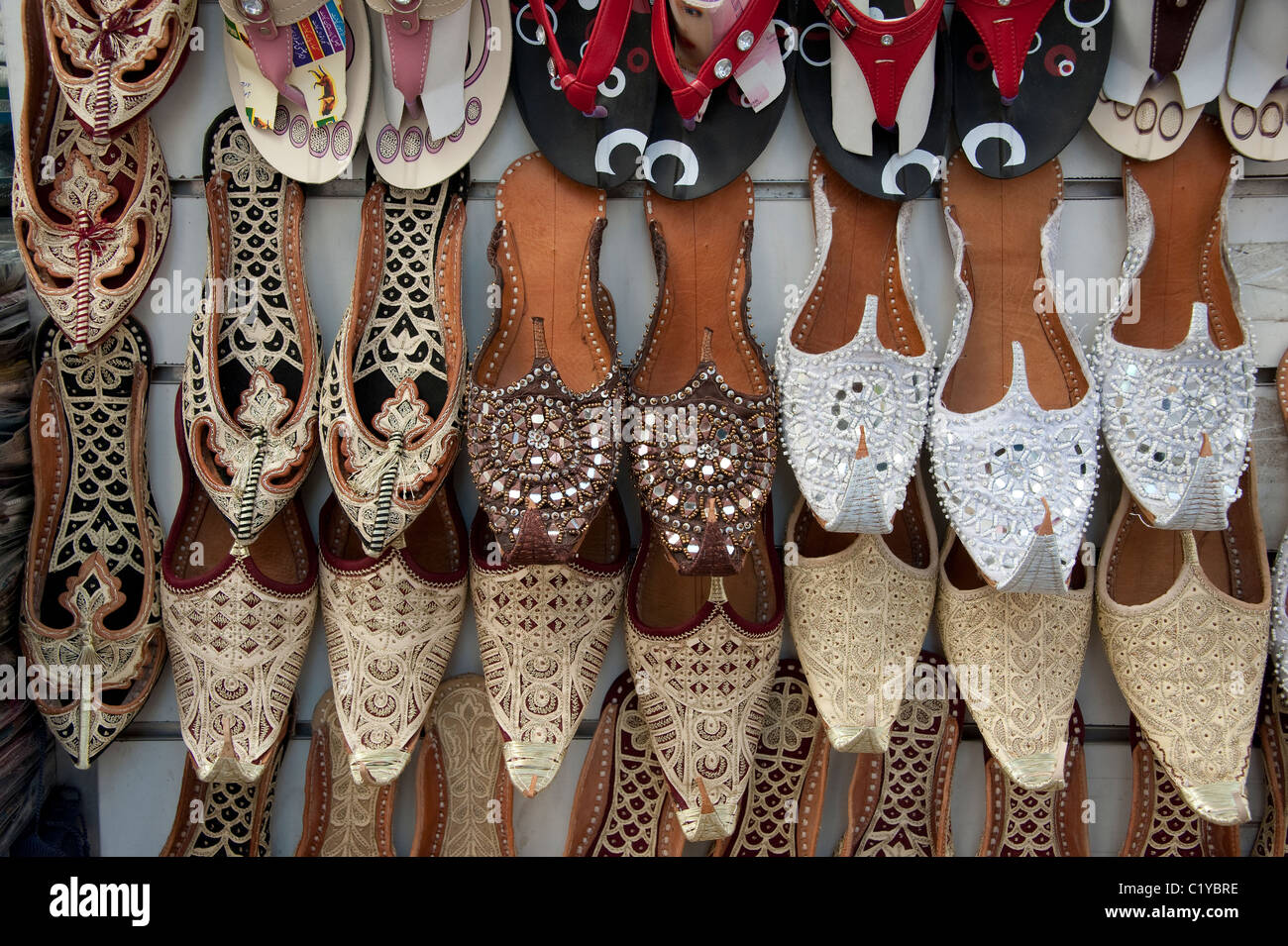 Dubai show hires stock photography and images Alamy