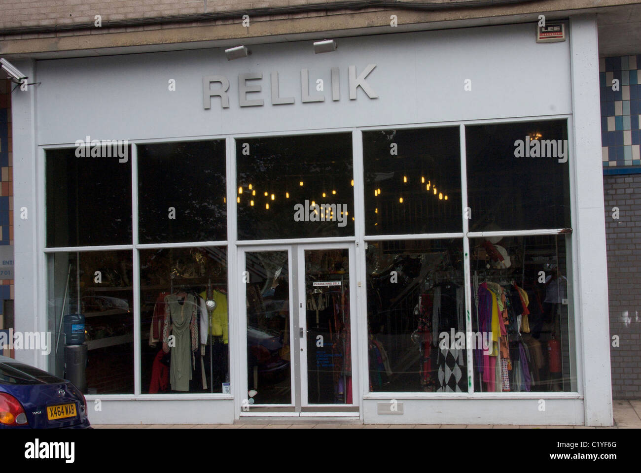 Excluisive Nicola Roberts out shopping at Rellik Vintage & Second Hand