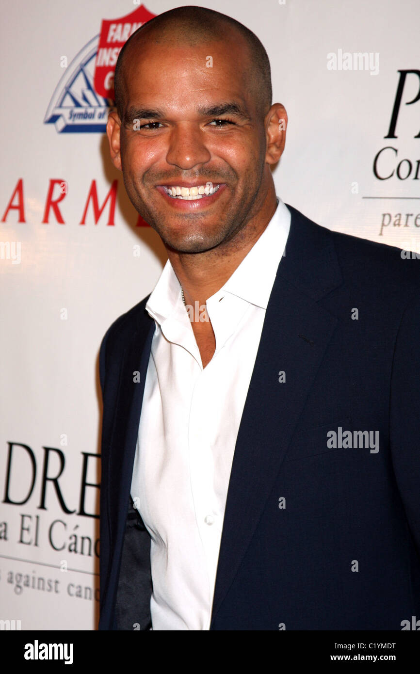Amaury Nolasco Padres Contra El Cancer's 9th Annual 'Sue o De Esperanza