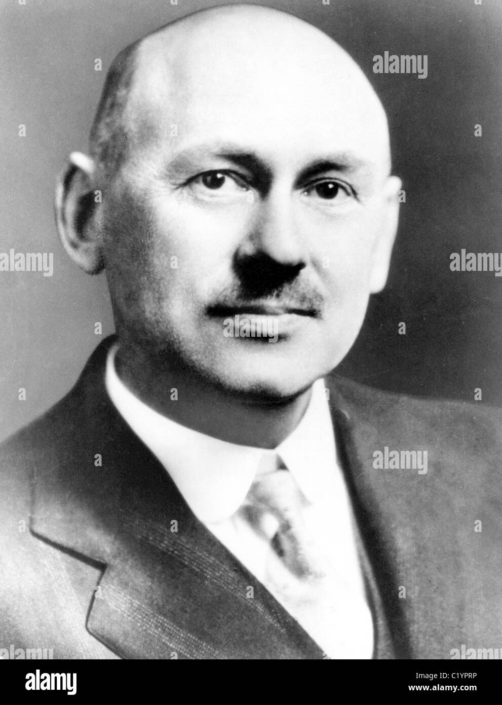 Dr. Robert Hutchings Goddard. American professor, physicist and inventor who is credited with creating and building the world's first liquid-fueled rocket Stock Photo