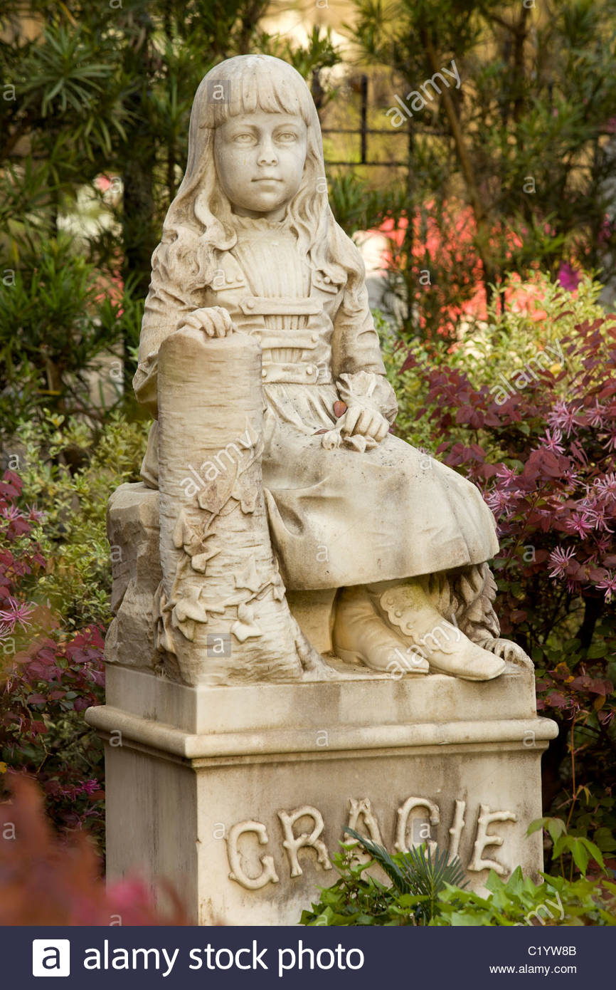 Little Gracie Watson Gravesite, Bonaventure Cemetery, Savannah Stock