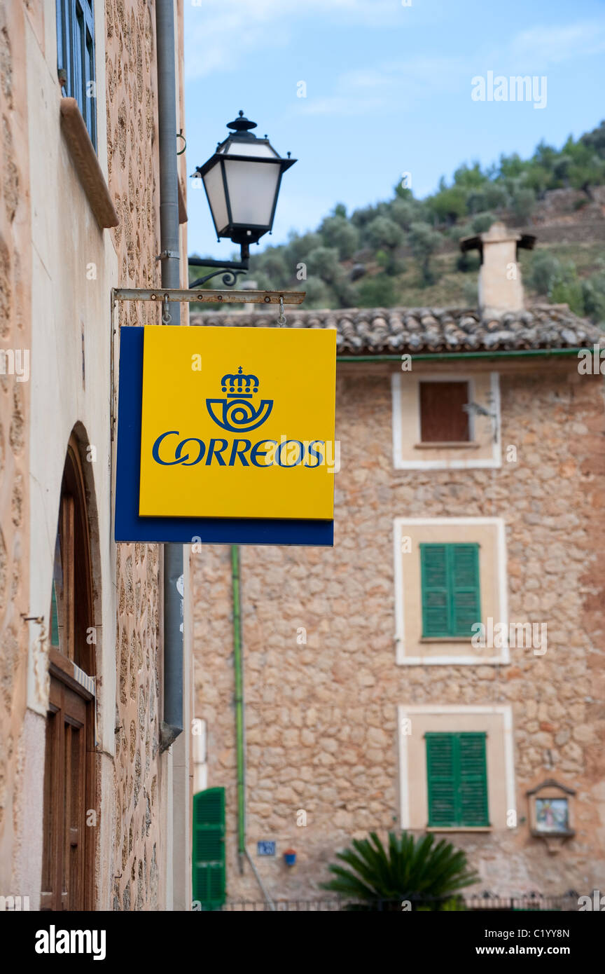 Sociedad estatal y correos de telegrafos hires stock photography and