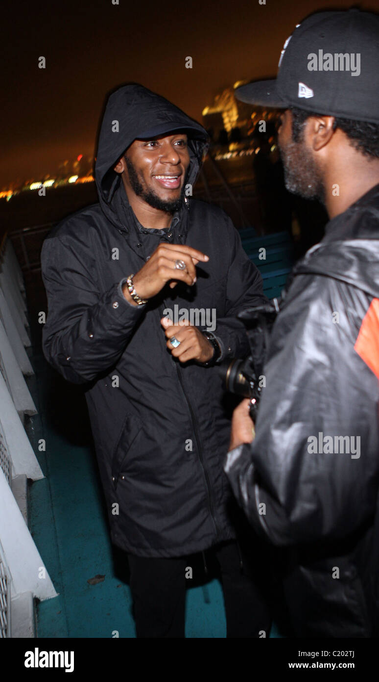 Mos def black star hi-res stock photography and images - Alamy