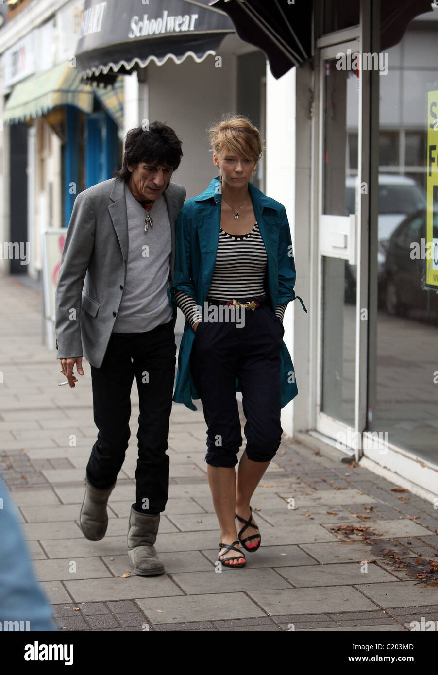 Ronnie Wood and Ekaterina Ivanova go shopping for Ronnie's newly purchased flat only hours after rumours have circulated that Stock Photo