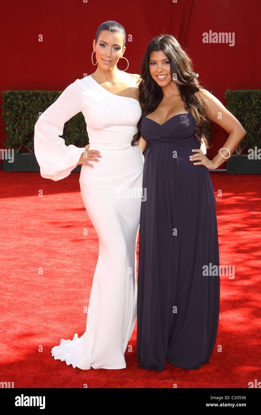 Kim kardashian emmy clearance dress