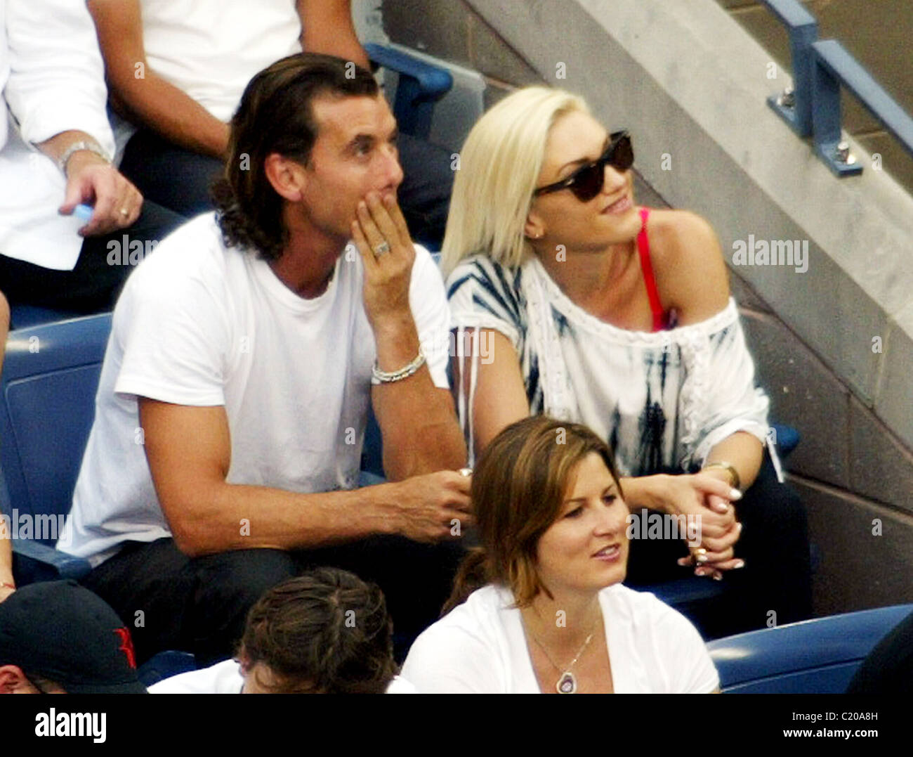 Gwen stefani and roger federer hi-res stock photography and images - Alamy