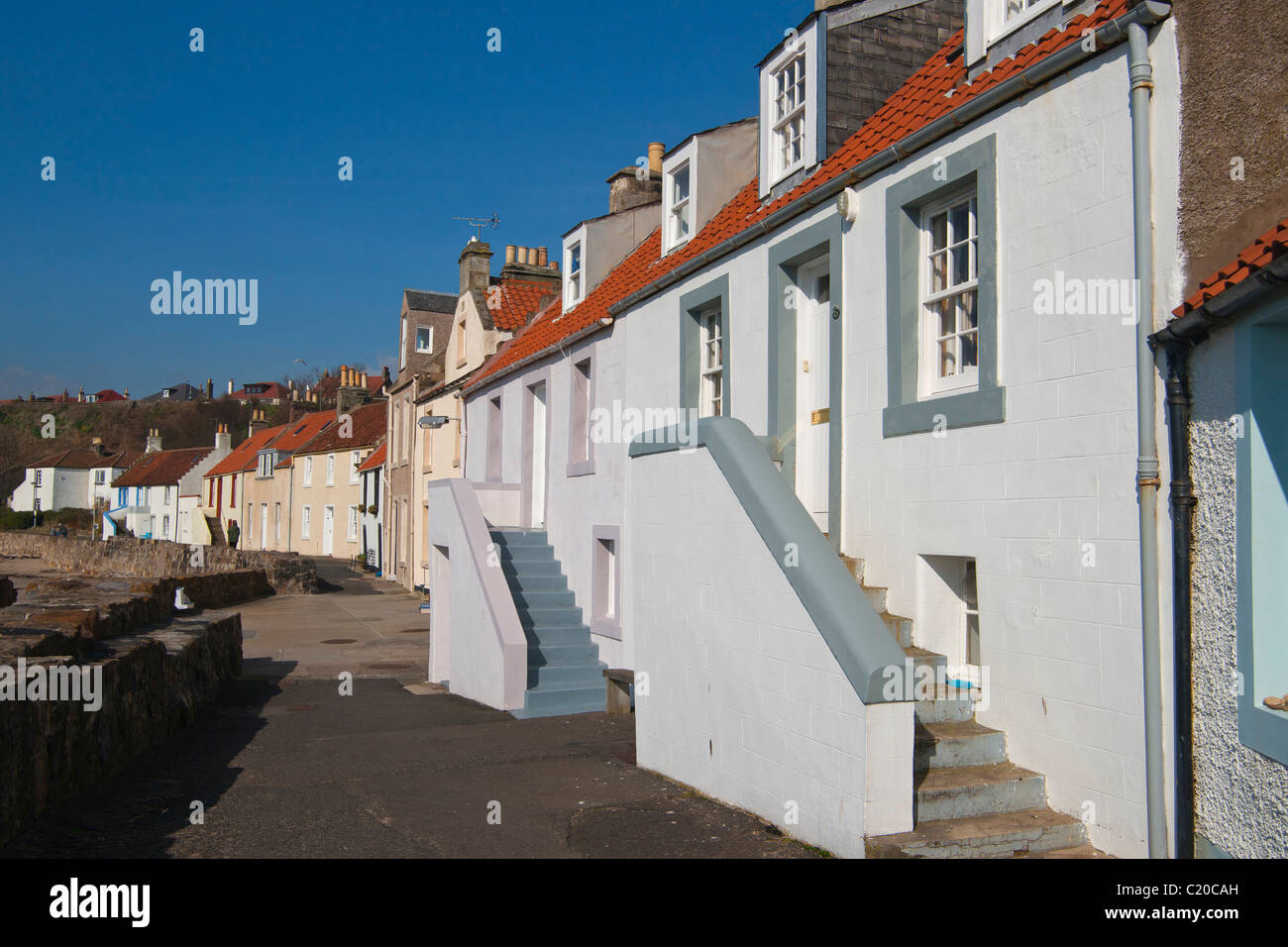 Seafront holiday cottages hires stock photography and images Alamy