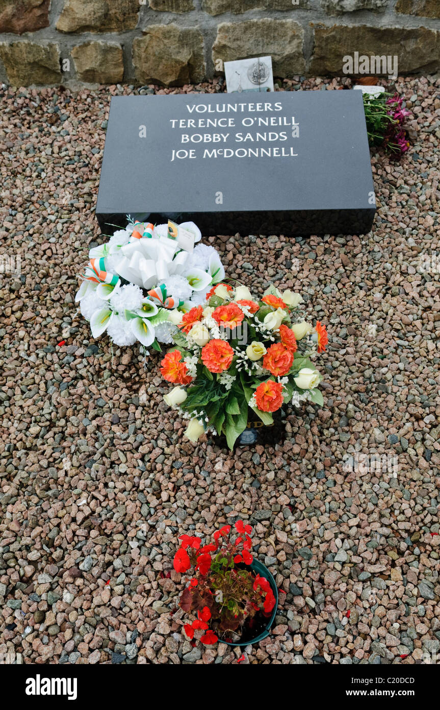 Joe McDonnell, Terence O'Neill and Bobby Sands buried at the Republican Plot in Milltown Cemetery, Belfast, Northern Ireland Stock Photo
