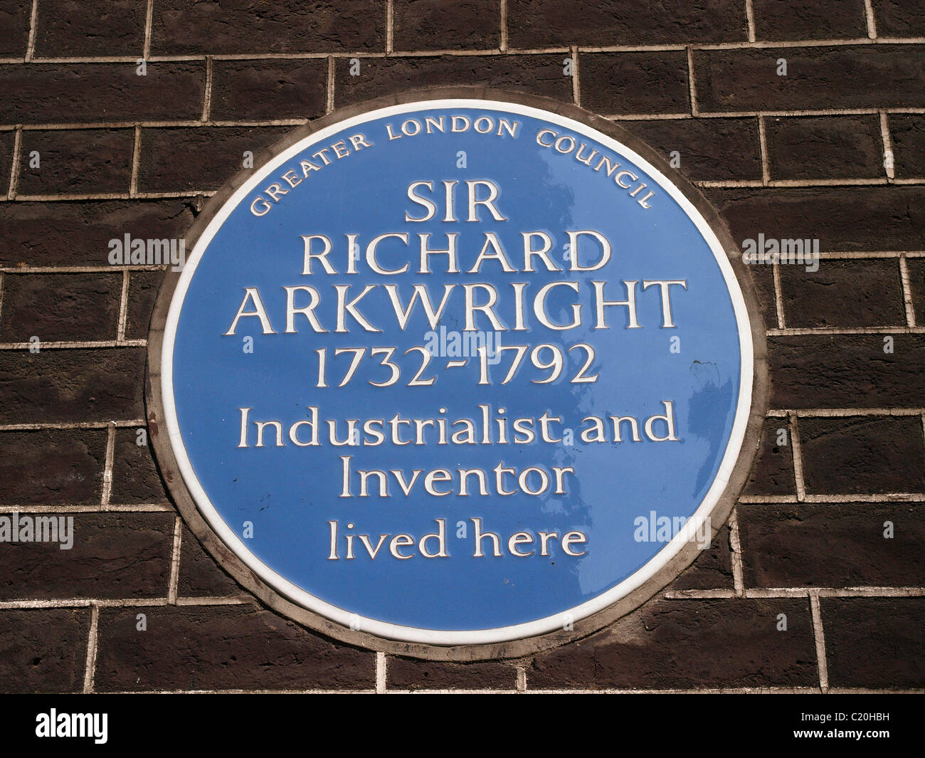 Blue Plaque to Sir Richard Arkwright Industrialist and Inventor 8 Adam Street, London, WC2N 6AA Stock Photo