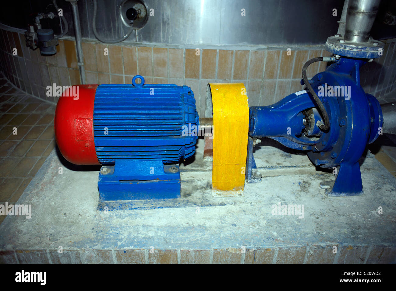 Industrial valves and pumps hi-res stock photography and images - Alamy