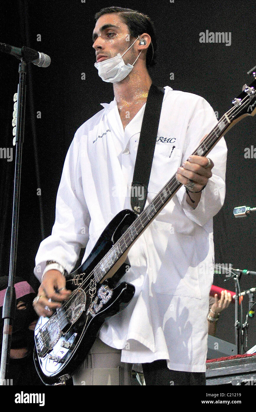 Tyson Ritter Collide Tyson Ritter of the All American Rejects performs at the Cruzan ...