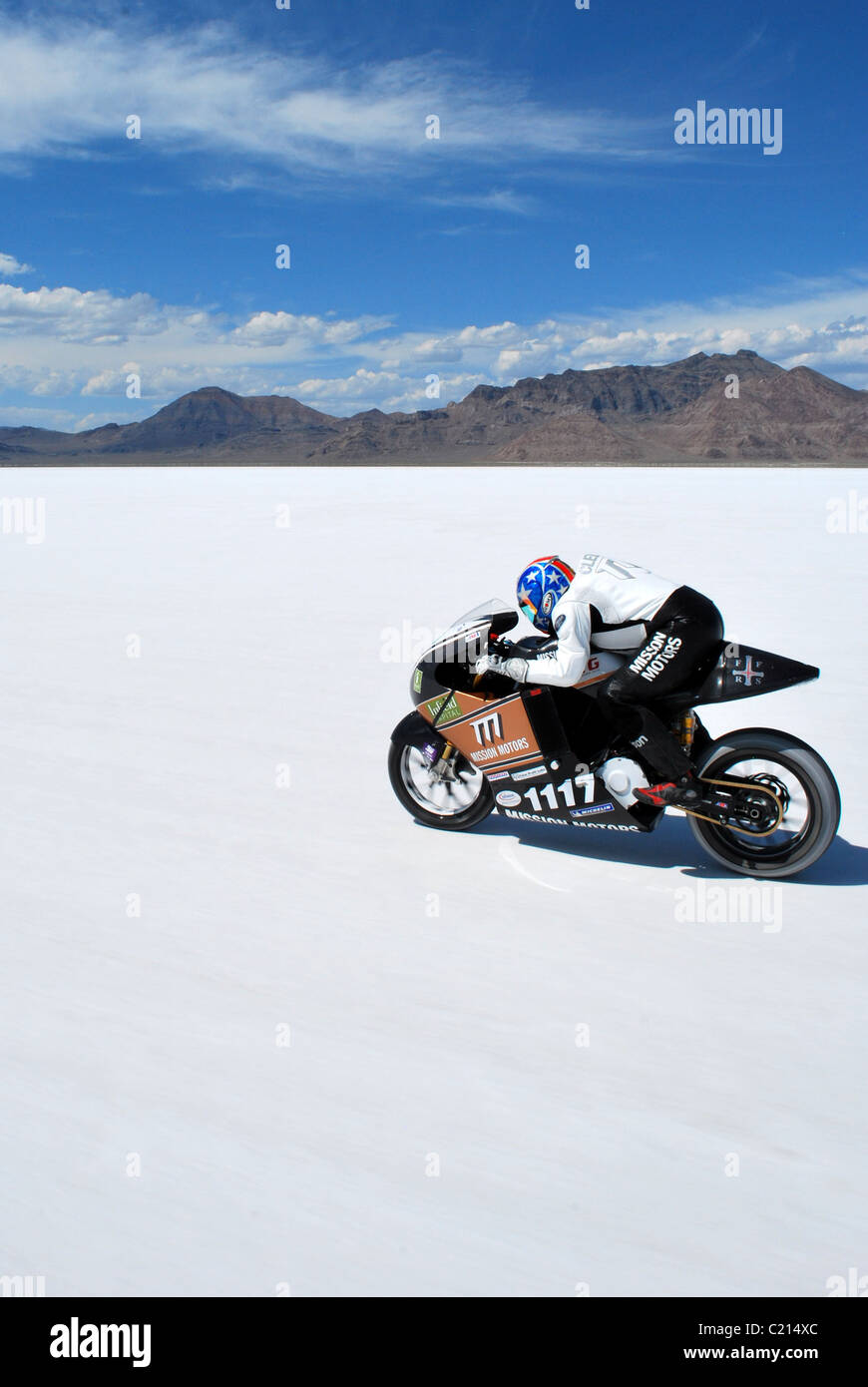 ALLELECTRIC MOTORCYCLE BREAKS BONNEVILLE LAND SPEED RECORD Mission