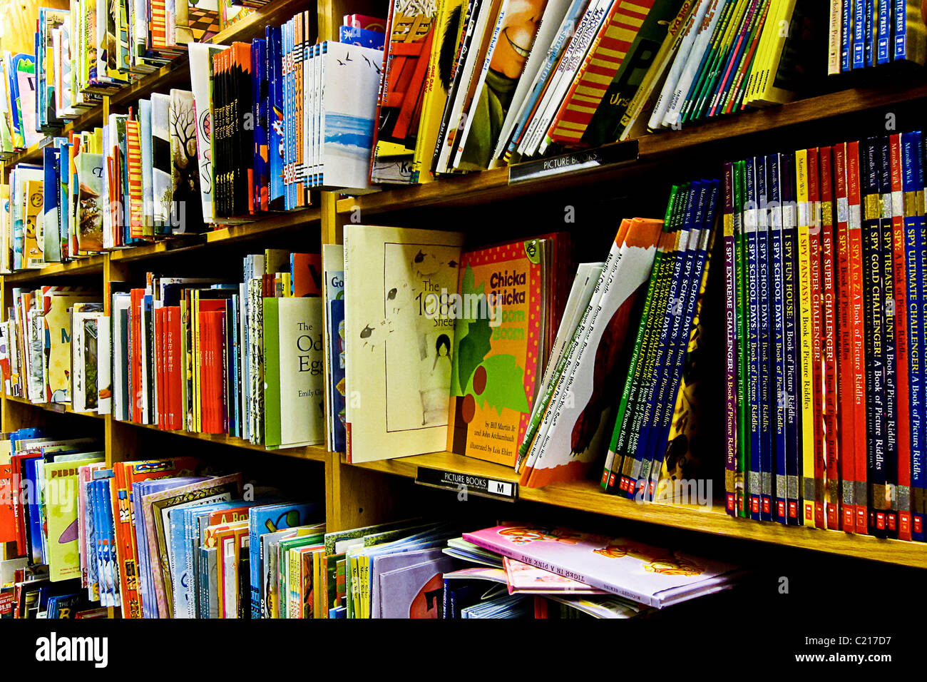 Chilren's Book Section In Commercial Bookstore, USA Stock Photo - Alamy