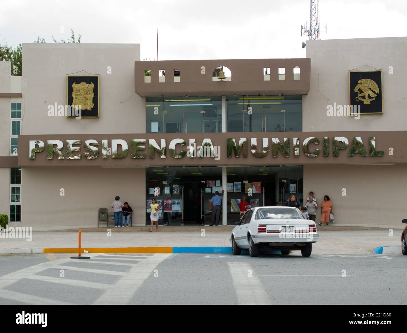 A close view of the City Hall building (Presidencia Municipal) in Rio ...