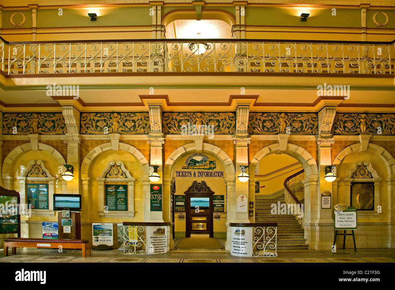 interior railway station Dunedin New Zealand Stock Photo