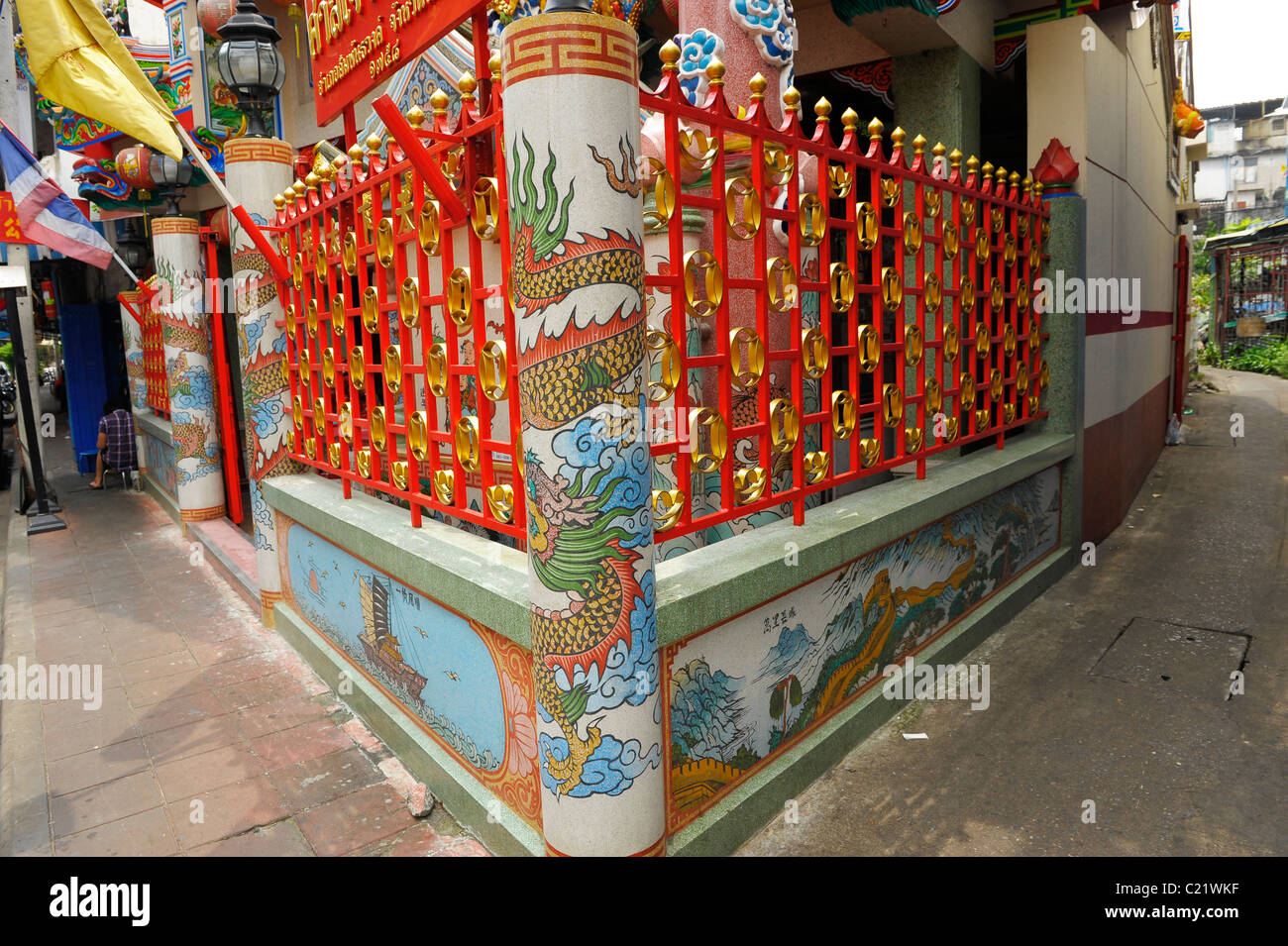 Siang Kong Shrine, set up by Teochew people ,hidden within talat noi