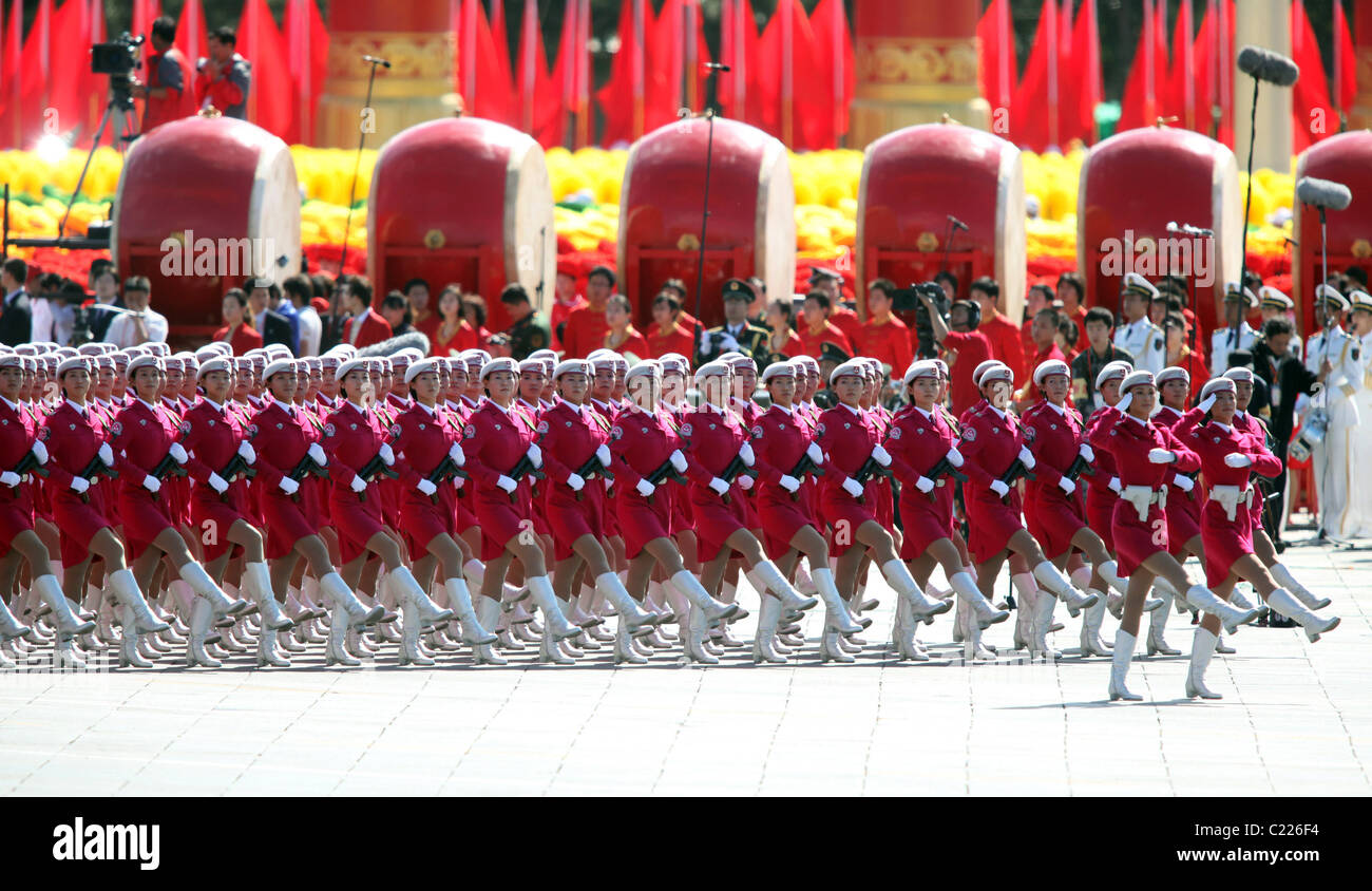 Female members of the Chinese People`s Liberation Army march past Tian ...
