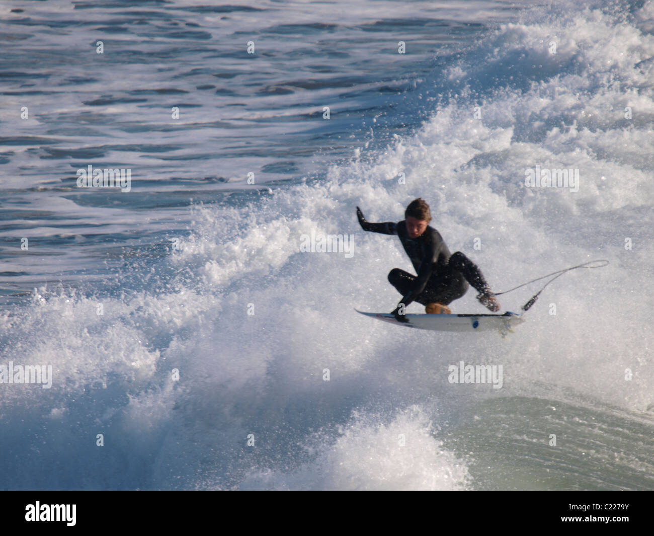 Teenage surfer hi-res stock photography and images - Alamy