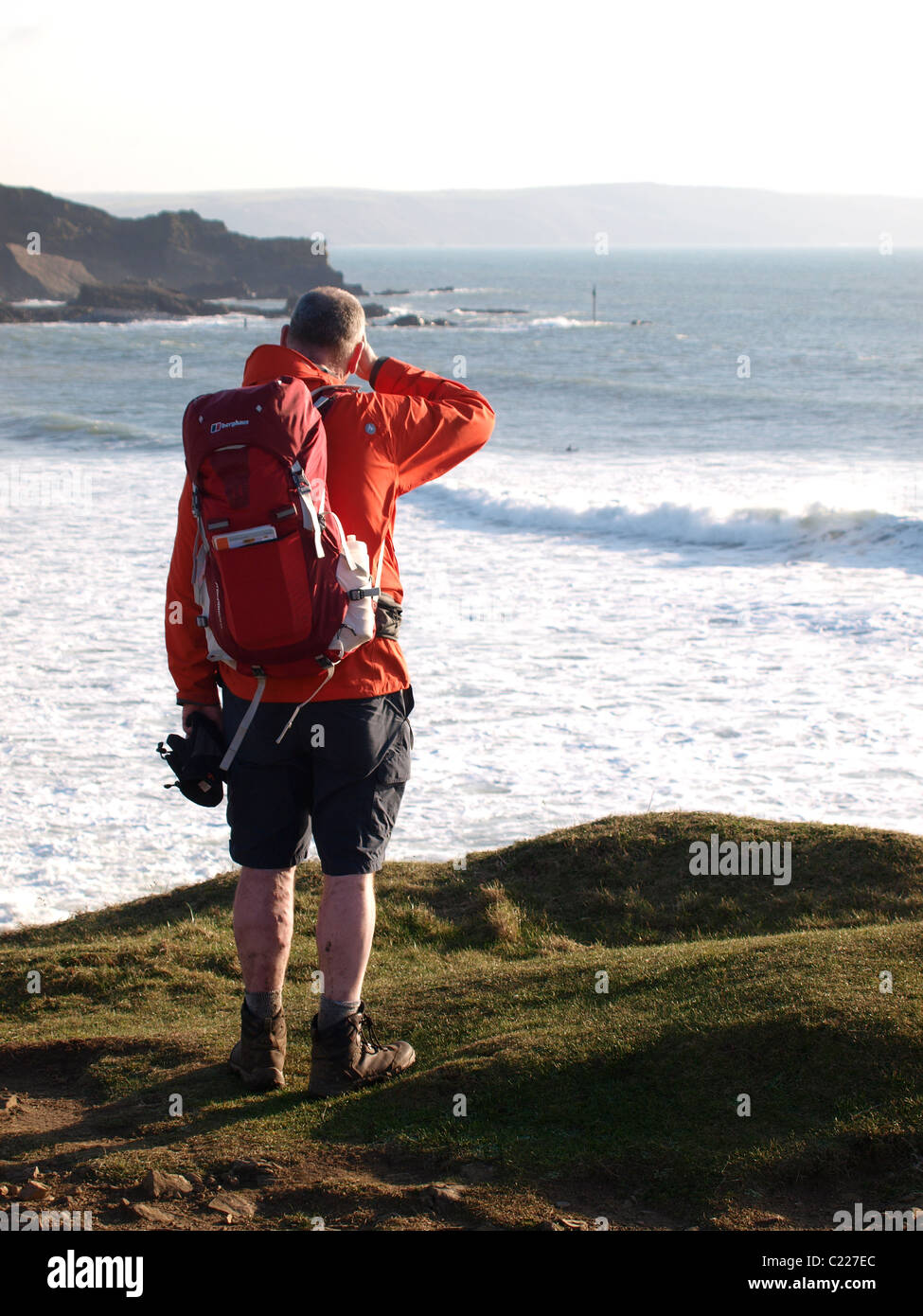 Bude cornwall hiker hi-res stock photography and images - Alamy