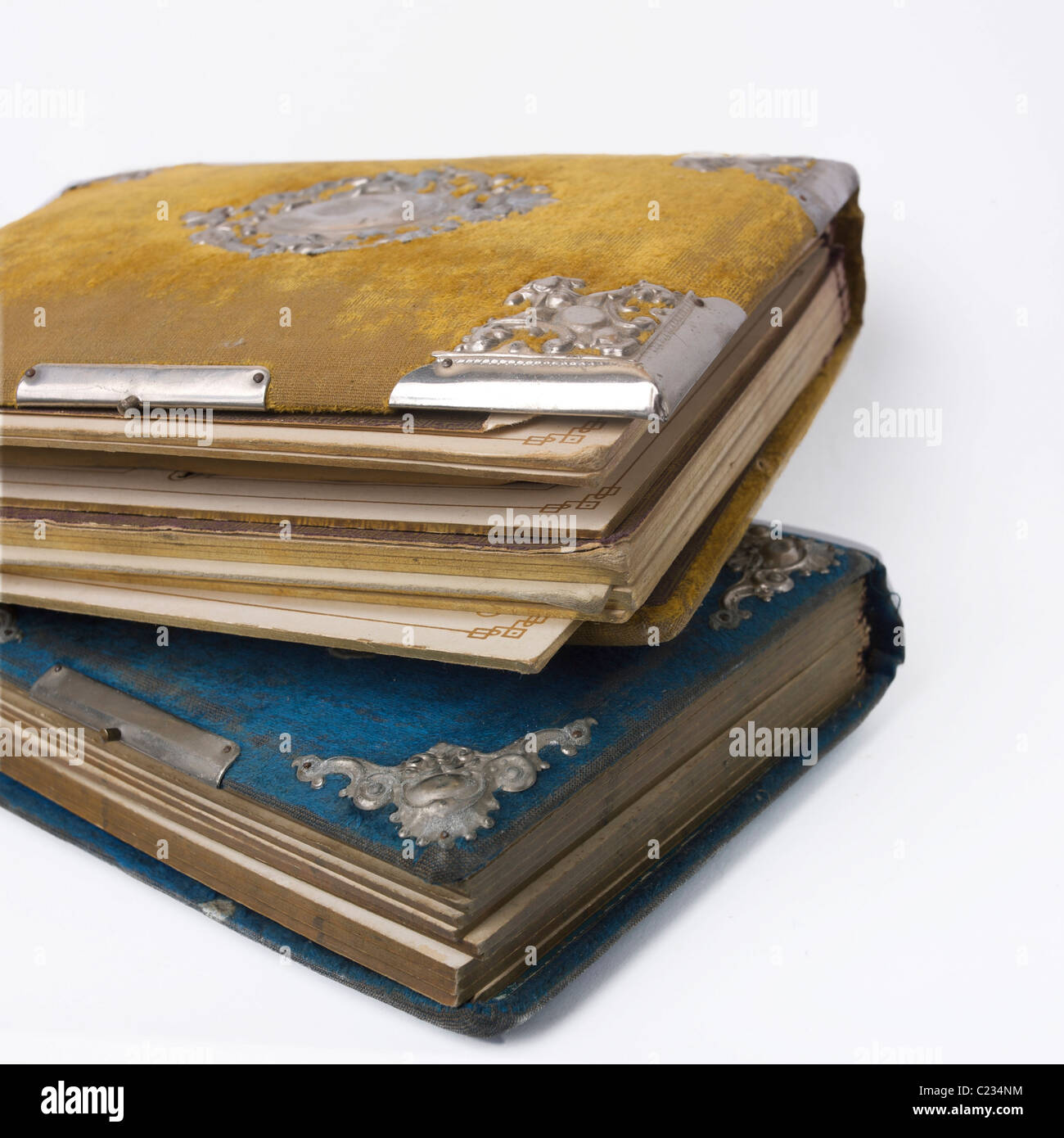 Old photo album hi-res stock photography and images - Alamy