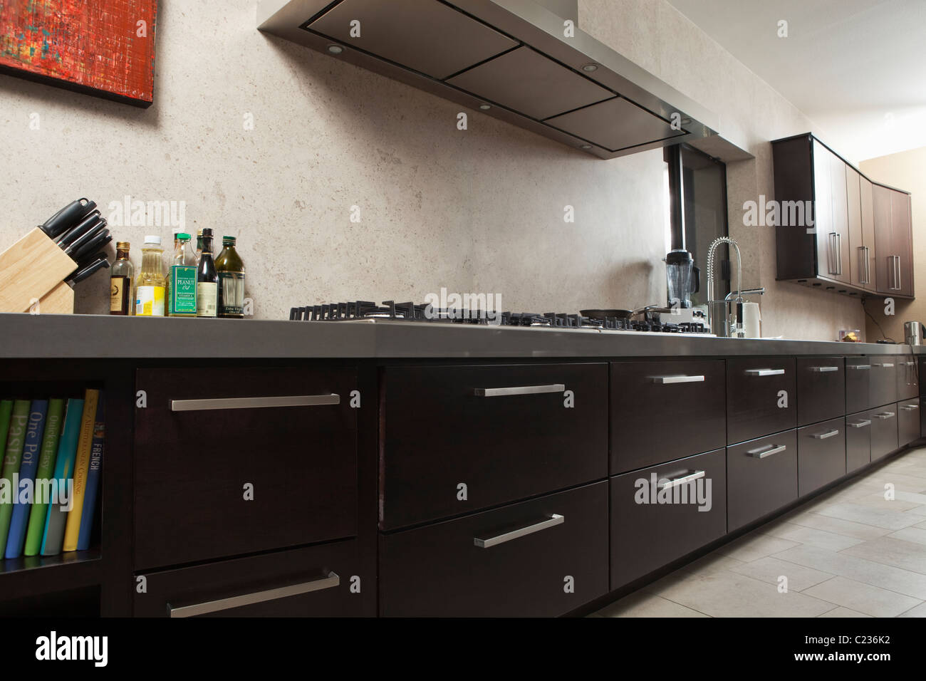 Dark wood kitchen Stock Photo - Alamy