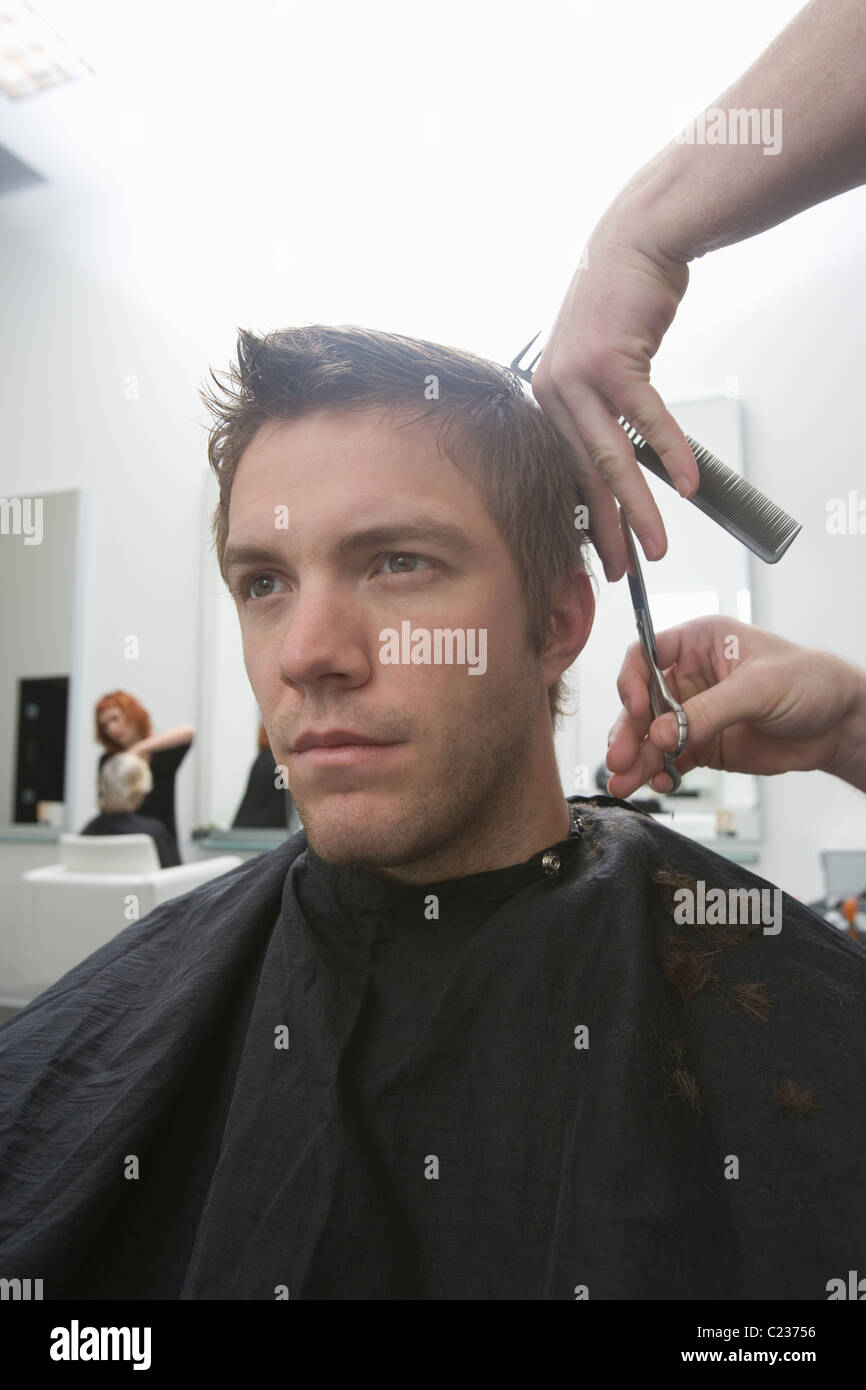Mens hairdressing hires stock photography and images Alamy