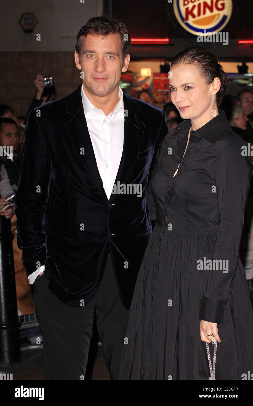 Clive Owen and wife Sarah-Jane Owen The Times BFI London Film Festival: The Boys Are Back - gala screening held at the Vue West Stock Photo
