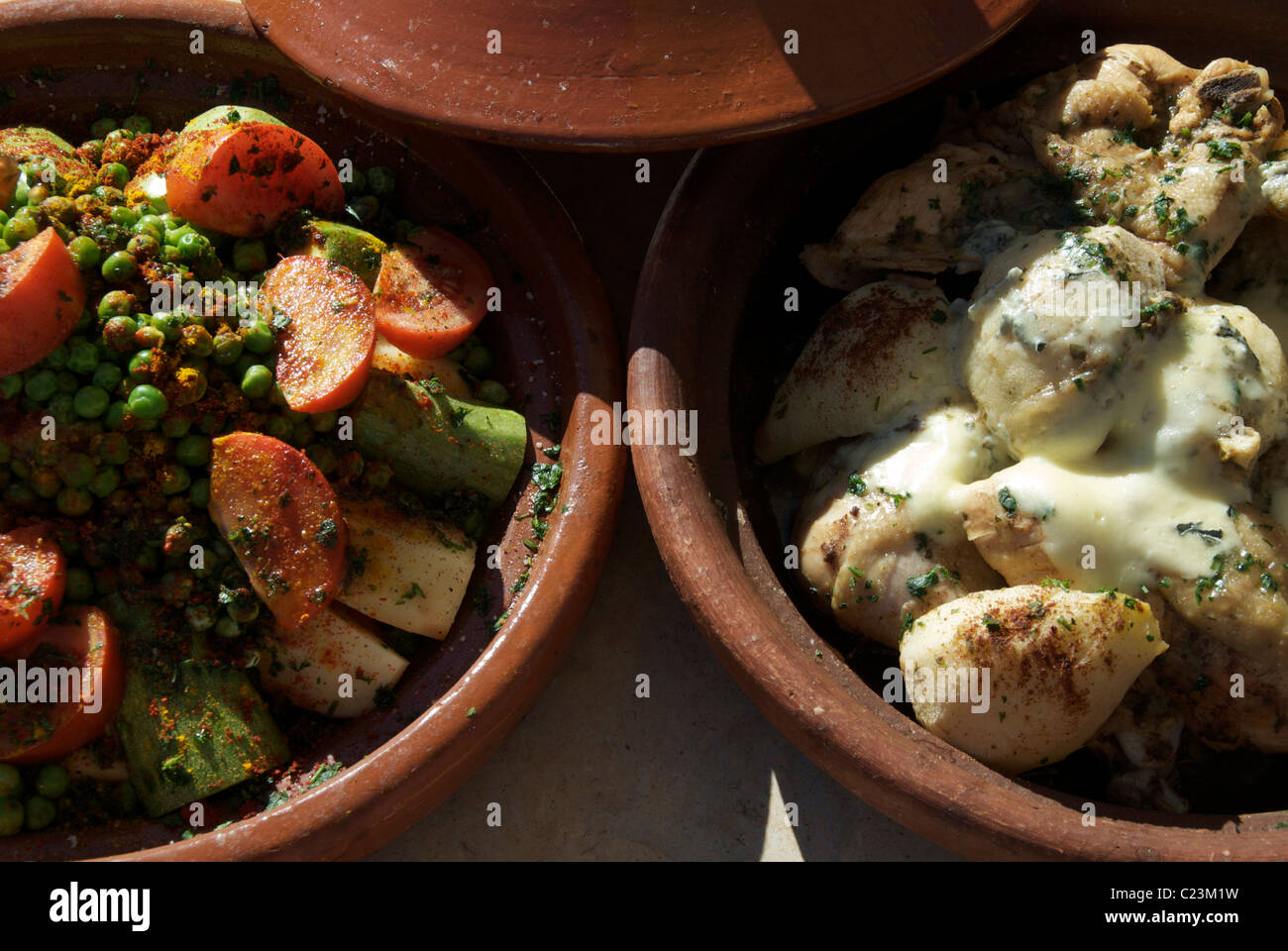 Chicken tagine hires stock photography and images Alamy