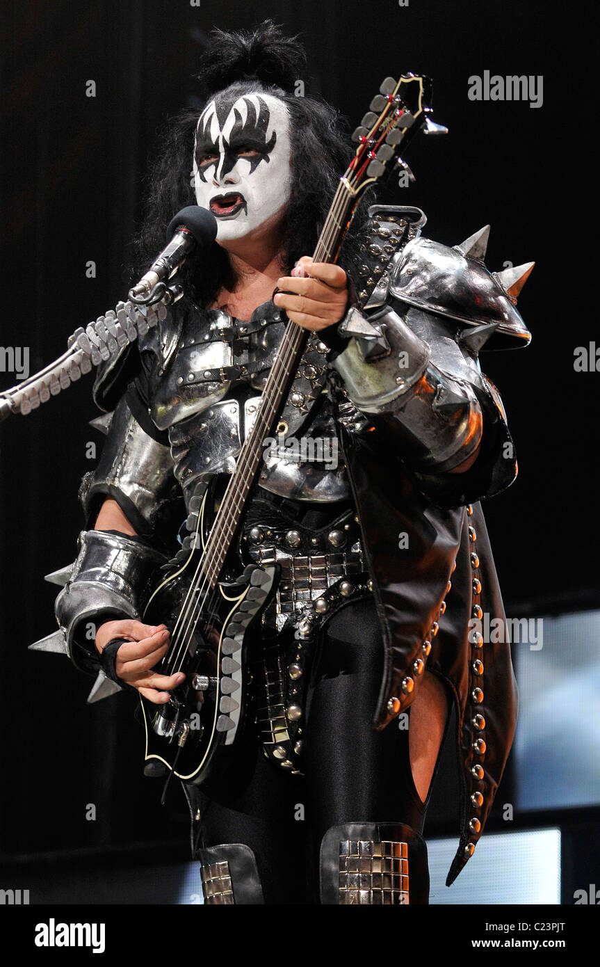 Gene Simmons KISS perform live at the Bank Atlantic Center Florida