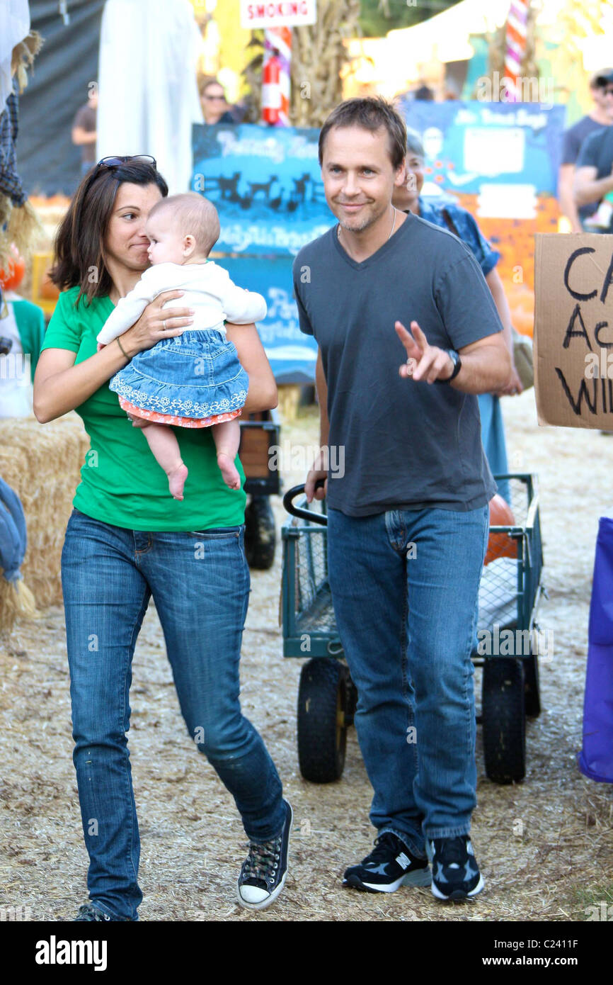 Chad Lowe, Kim Painter and daughter Mabel Painter Lowe visit Mr. Bones