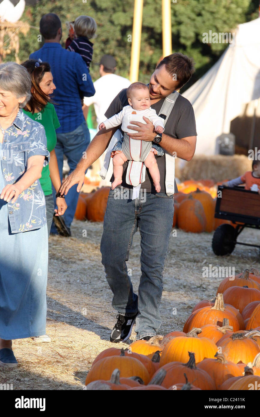 Chad lowe daughter mabel painter hires stock photography and images