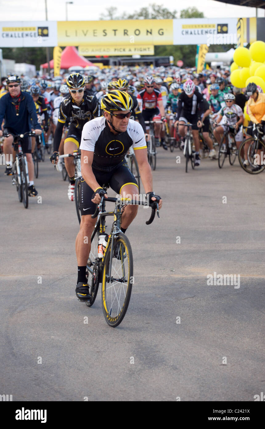 Lance Armstrong cycling at the start of the Livestrong Challenge which