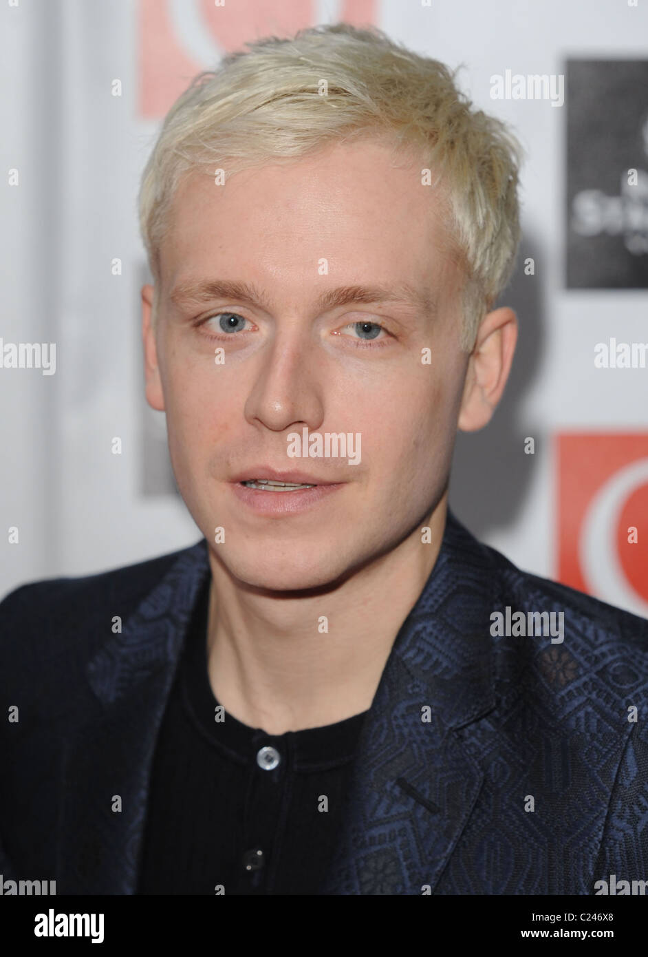 Гудзон солисты группы. Гудзон фото певца. Гудзон группа википедия. Гудзон певец. Лицо гудзона певца.