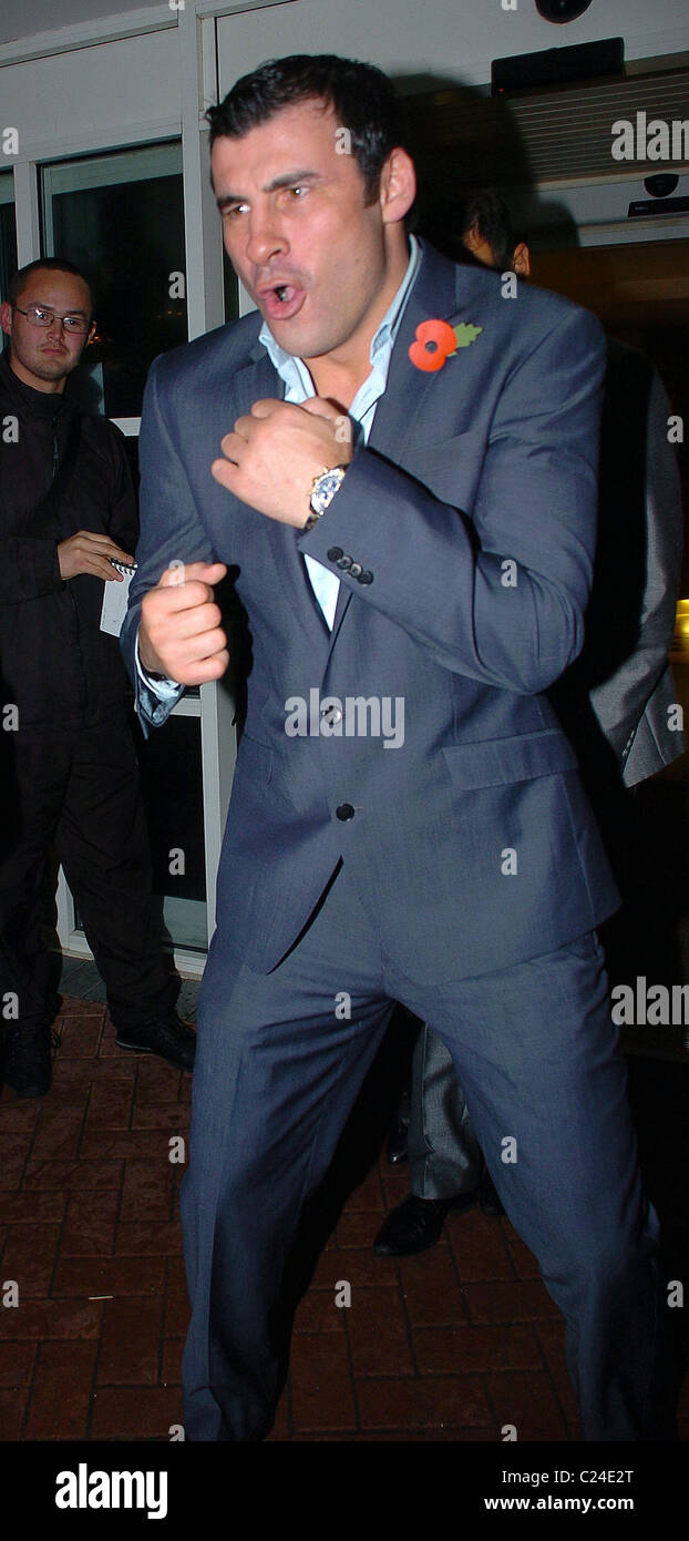 Joe Calzaghe arrives back at his hotel after attending Saturday nights