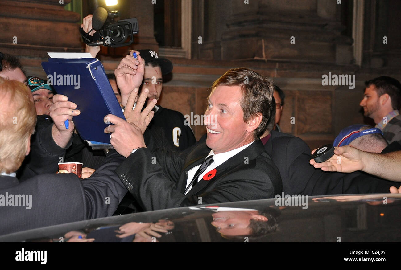 Wayne gretzky hi-res stock photography and images - Alamy