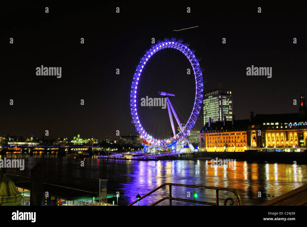 London Eye by night Stock Photo - Alamy