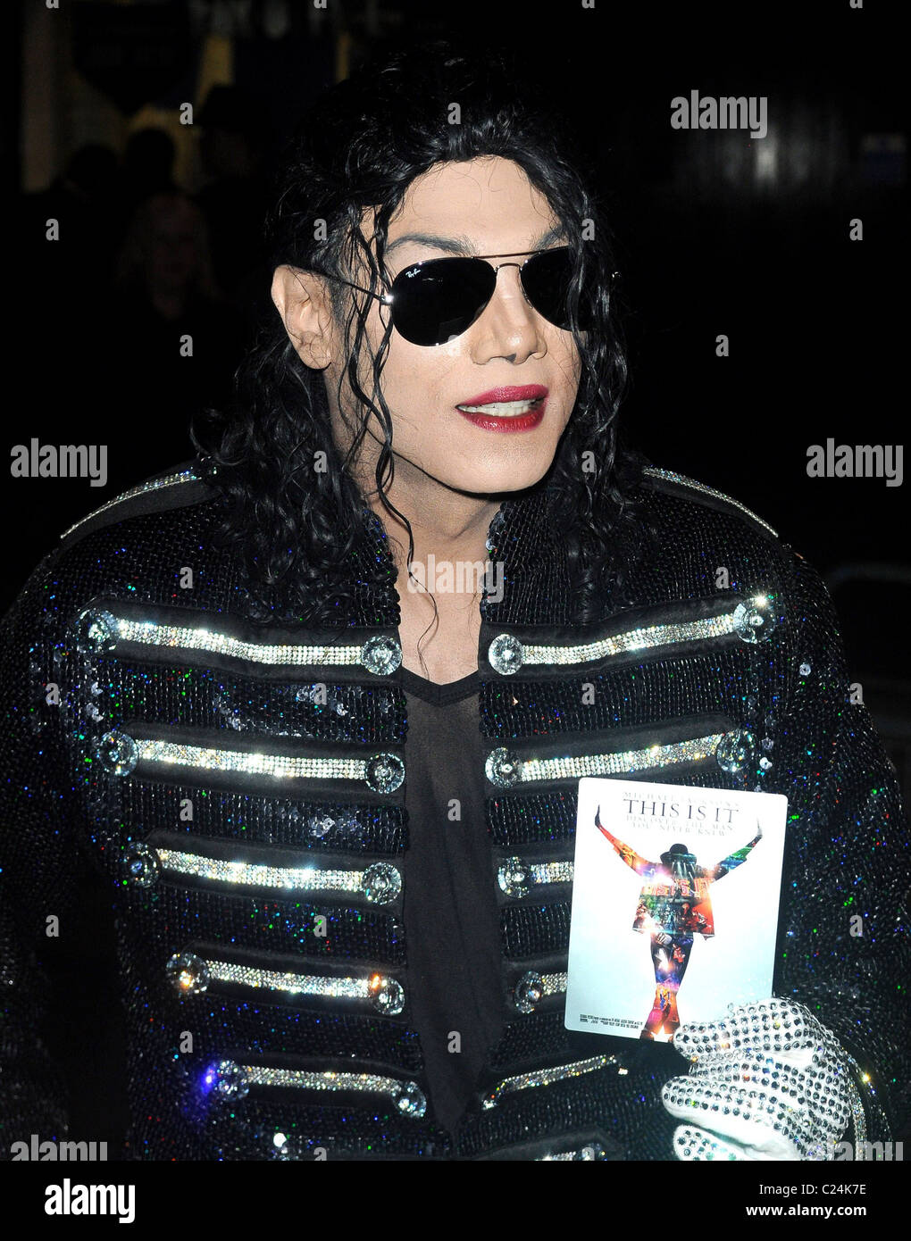 Michael jackson look a like hi-res stock photography and images - Alamy