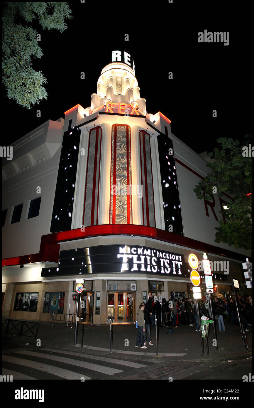 Atmosphere French premiere of 'Michael Jackson's This Is It' at Grand