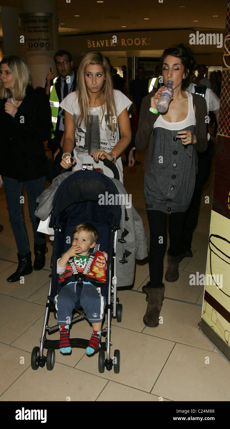 photo Stacey Solomon Sister Job https www alamy com stock photo x factor finalist stacey solomon with a police escort as she shops 35753768 html