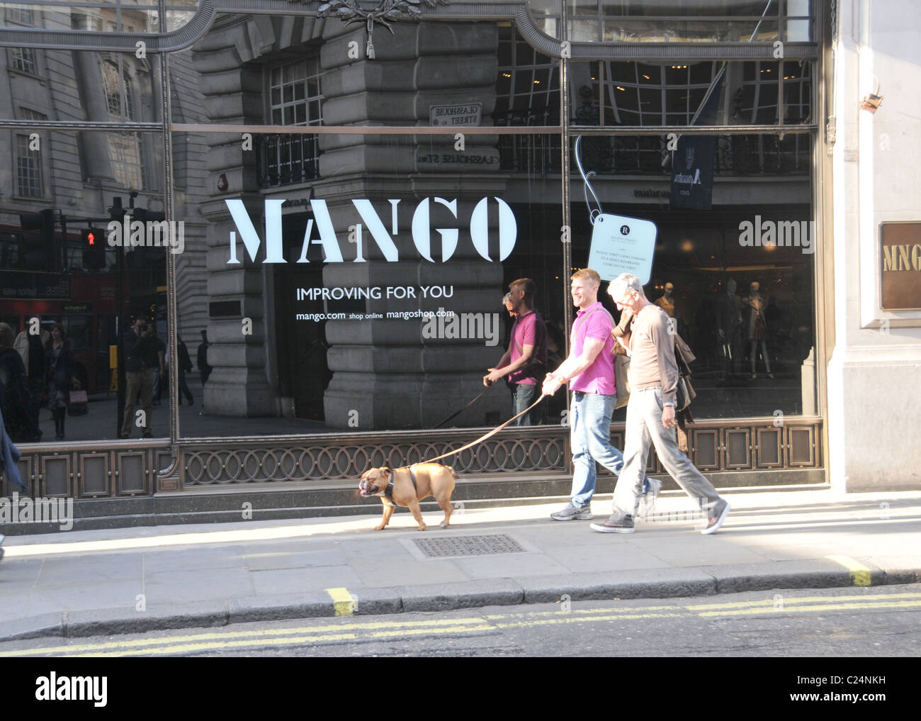 Mango clothes store hi res stock photography and images Alamy