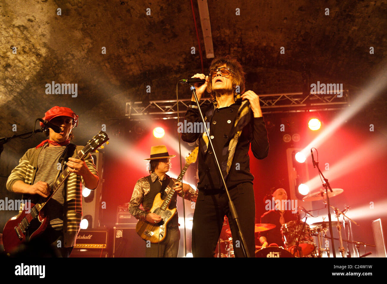 The New York Dolls play an intimate gig at the Old Vic Tunnels under Waterloo Station, London on 31st March 2011. Stock Photo