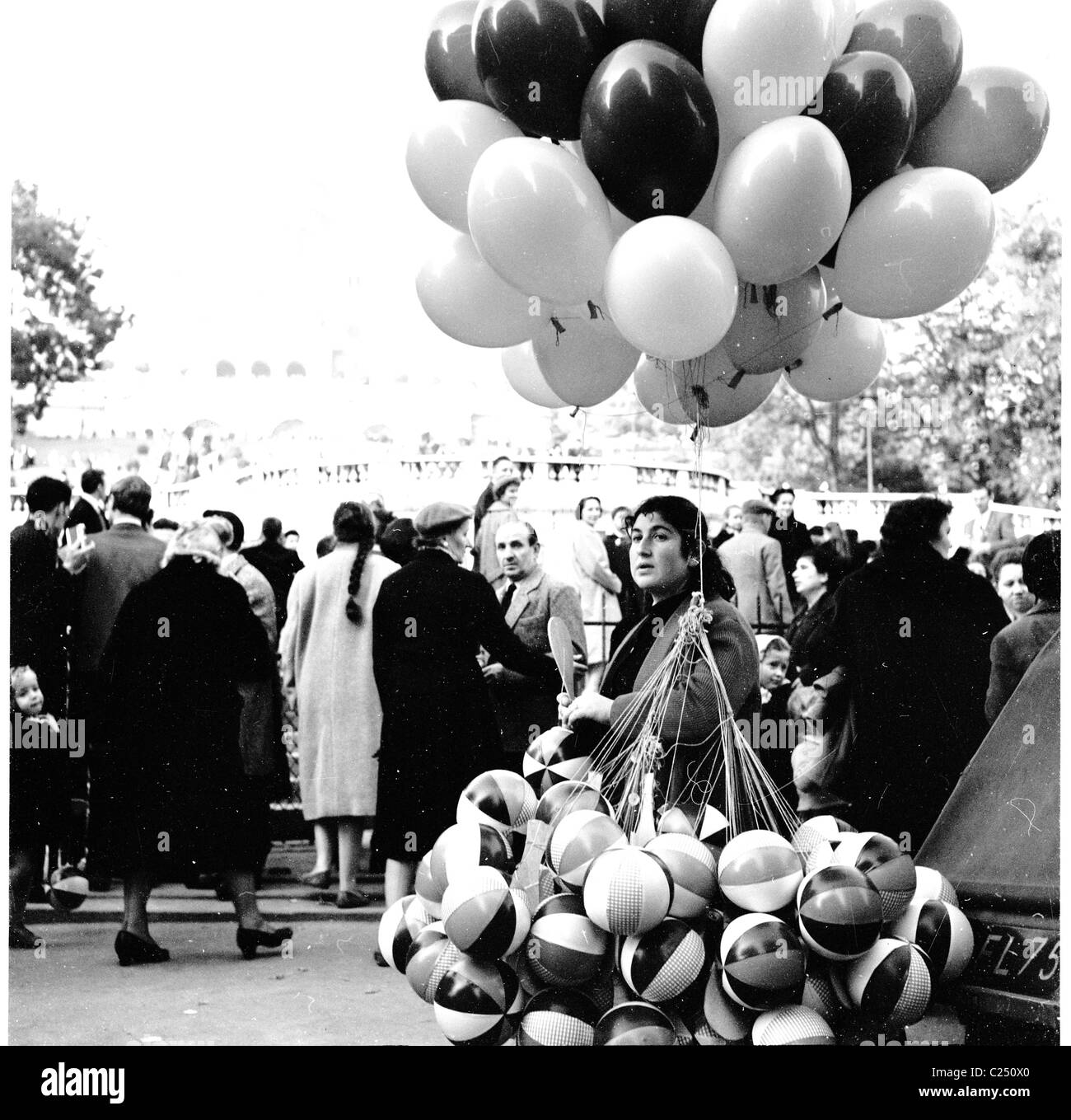 Ballons Black and White Stock Photos & Images - Alamy